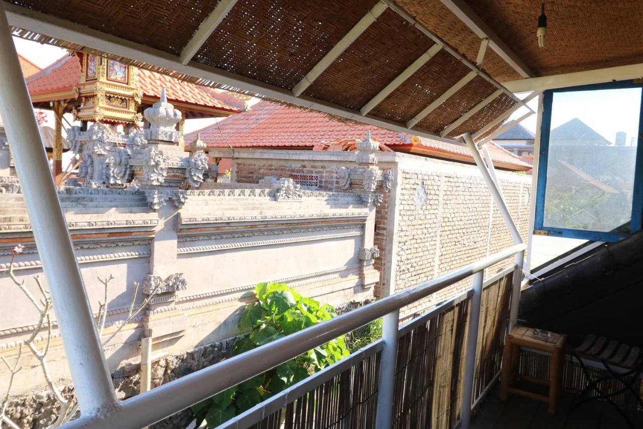 Kris Kos Hotel Canggu Екстериор снимка