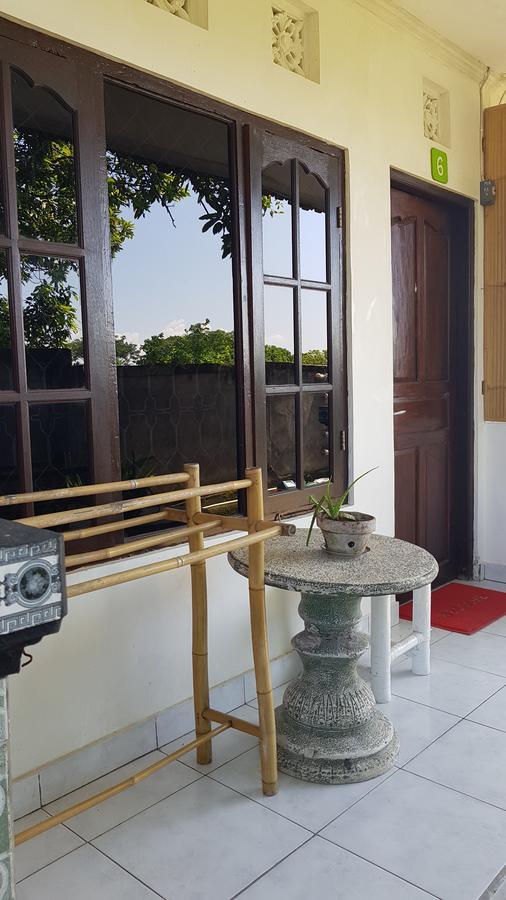 Kris Kos Hotel Canggu Екстериор снимка
