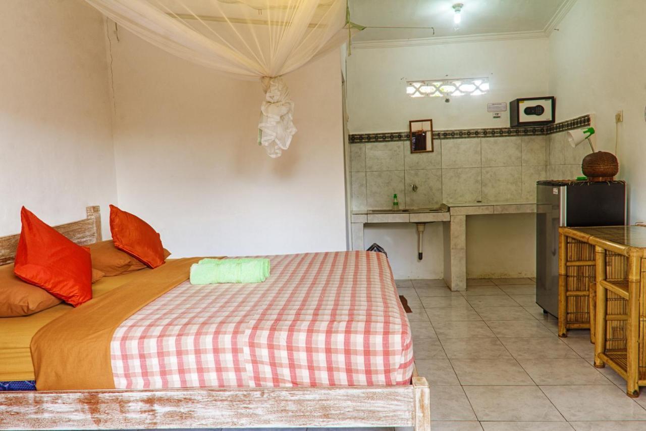 Kris Kos Hotel Canggu Екстериор снимка