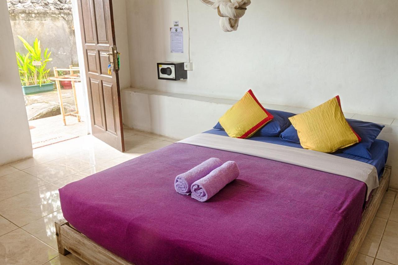 Kris Kos Hotel Canggu Екстериор снимка